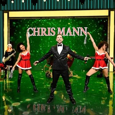 Video: Chris Mann Performs New Single 'Santa We’re Ready!' on TAMRON HALL