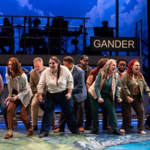 Review: COME FROM AWAY at Stages Houston Video