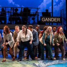 Review: COME FROM AWAY at Stages Houston