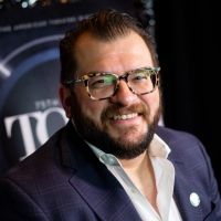 Meet the 2022 Tony Nominees: A STRANGE LOOP's Arnulfo Maldonado Video