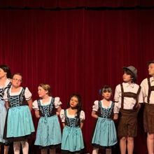 Review: THE SOUND OF MUSIC at Theatre 29