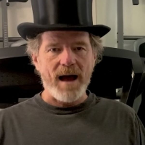 VIDEO: Bryan Cranston and Jimmy Fallon Show Off Their Hats - Broadway Theater Video