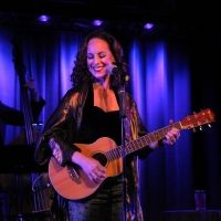 BWW Feature: LIving Room Concerts Continue to Bring Solace and Comfort to Housebound…