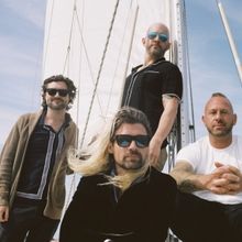Taking Back Sunday Share New Single 'Amphetamine Smiles'