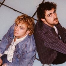 The Driver Era Kick off 2024 With New Single 'Get off My Phone'