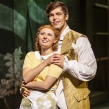 BWW Review: WHAT'S NEW, PUSSYCAT?, Birmingham Rep