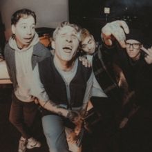 Dead Lakes Share New Single 'tongue planet'