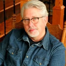 Daryl Mosley's Fans Lend A Hand and A Photo for His Latest Video 'In A Country Town�