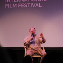 Jason Alexander To Teach Five-Day Acting Masterclass on Long Beach Island