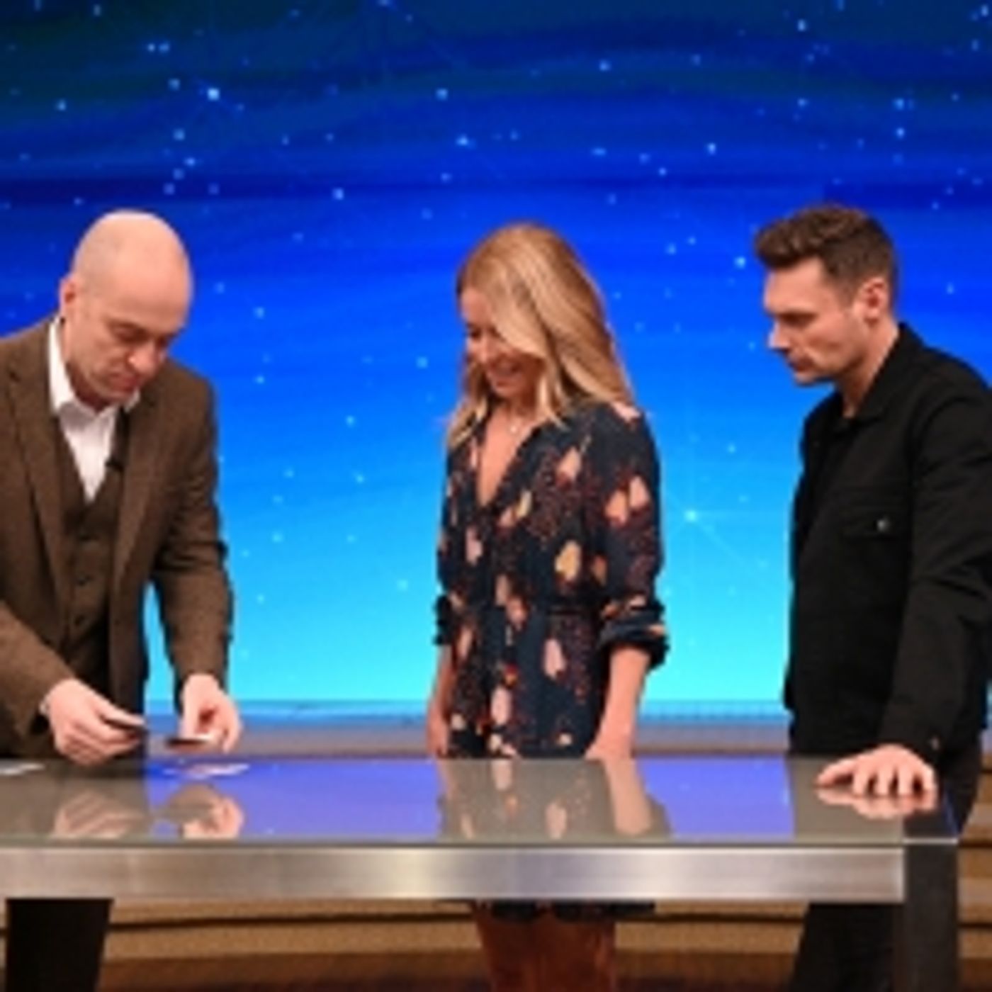 Wake Up With BWW 10/15: THE ROSE TATTOO Opens, and more!  Image