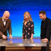 VIDEO: Current Broadway Star Derren Brown Performs on LIVE WITH KELLY AND RYAN Video