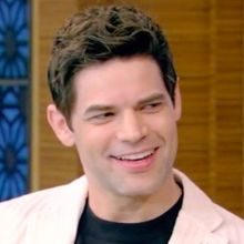 Video: Jeremy Jordan Reacts to 40-Foot THE GREAT GATSBY Billboard