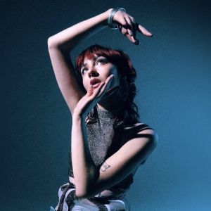 Molly Burman Releases New EP 'Worlds Within Worlds'