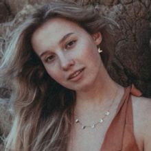 Sydney Rose Shares Debut EP 'You Never Met Me'