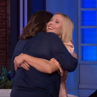 VIDEO: Kristen Bell Gets Surprised By Her High School Drama Teacher on THE KELLY… Video