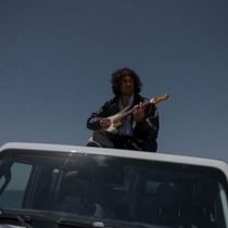 Sam Louis Releases New Single 'cave in'