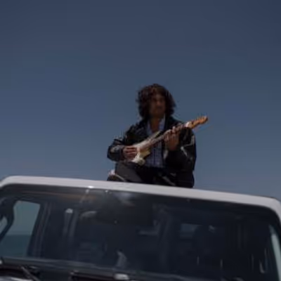 Sam Louis Releases New Single 'cave in'