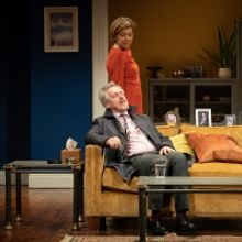 BWW Review: AN HOUR AND A HALF LATE, Richmond Theatre