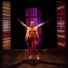 Review: SHANIQUA IN ABSTRACTION at Streetcar Crowsnest