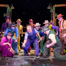 Review: GUYS AND DOLLS at Chanhassen Dinner Theatres