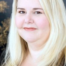 White Theatre Presents A MIDSUMMER NIGHT'S DREAM