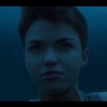 VIDEO: Preview the First Episode of BATWOMAN Here!