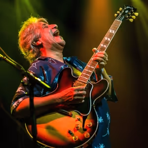 JAZZ ON THE PLAZZ Features Chris Cain Band In Concert In Los Gatos Park