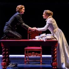BWW Review: The highs and lows of leadership are laid bare in MOTHER'S DAUGHTER
