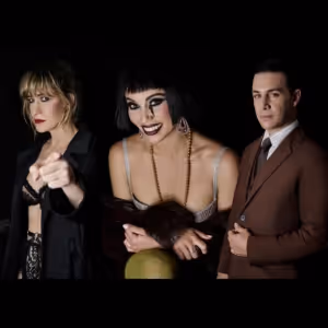 BREAKING: Abril Zamora, Amanda Digón y Pepe Nufrio protagonizarán CABARET en el…
