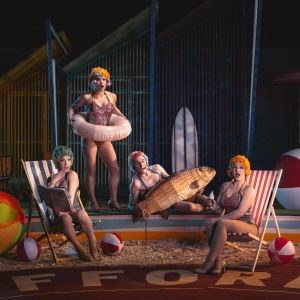 Review: GIFFORDS CIRCUS: LAGUNA BAY, Chiswick House & Gardens