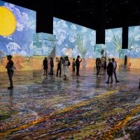 IMMERSIVE VAN GOGH Exhibit Makes World Premiere