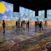 IMMERSIVE VAN GOGH Exhibit Makes World Premiere