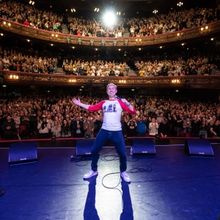 Russell Howard to Present Final 2 UK Tour Shows at the London Palladium
