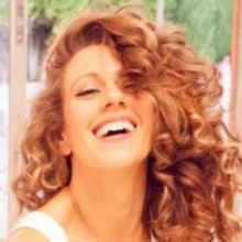 Jessika Puts on Her 'Nine Inch Heels' in New Single