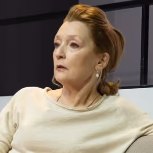 OEDIPUS's Lesley Manville Wins 2026 Tony Award for Best Actress in a Leading Role in…