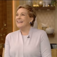 VIDEO: Julie Andrews Talks About Her MARY POPPINS Stunts on LIVE WITH KELLY AND RYAN! Video