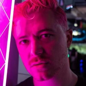 Jakobs Castle (Jakob Nowell) Shares Dynamic New Single 'Lights Out'