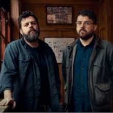 Bear's Den Debuts New Song 'Frightened Whispers'