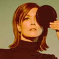 Jill Andrews Shares New Single 'High Fives'
