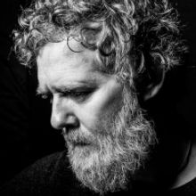 Glen Hansard Shares Song 'Take Heart' Feat. Marketa Irglova & Ukrainian Refugees