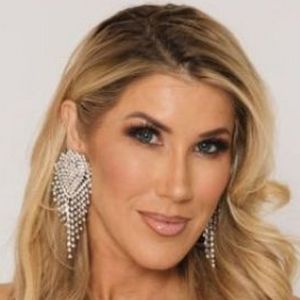 Video: Christmas Came Early With Kimberly Dawn's New Music Video For 'Ho Ho Holdin'…