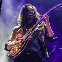 Hozier Joins Sweet Relief Benefit Concert Honoring Taj Mahal in San Francisco