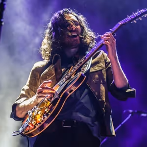 Hozier Joins Sweet Relief Benefit Concert Honoring Taj Mahal in San Francisco