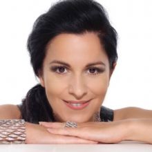 MET Orchestra Spotlights International Opera Star Soprano Angela Gheorghiu