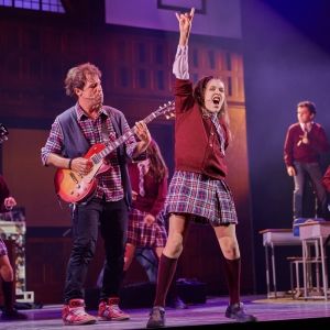 Photos: Nuevas imágenes de escena de SCHOOL OF ROCK