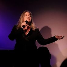 Review: Jenn Bornstein's Touching Tribute DIARY OF A PIZZA BAGEL'S DAUGHTER at Don't 