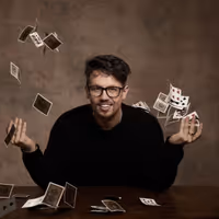 Review: THE MAN WHO WAS MAGIC, Adelphi Theatre Photo