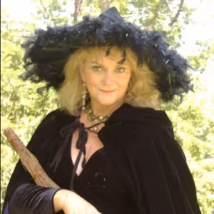 CONFESSIONS OF A RETIRED WITCH to Debut at The Studio at Mizner Park
