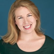 Interview: Hannah Holmes Dishes on G&S's RUDDIGORE at Gerald W. Lynch Theater