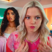 Video: Meet the MEAN GIRLS Cast in New Movie Musical Featurette Video